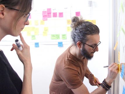 Giulia e Nick progettano l'ethical compass